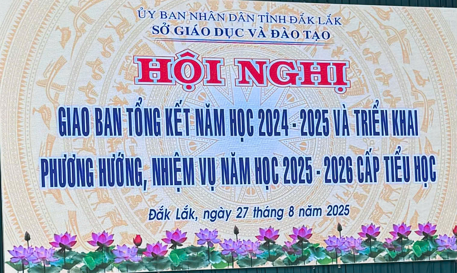 HỘI NGHỊ TỔNG KẾT NĂM HỌC 2024-2025 VÀ TRIỂN KHAI PHƯƠNG HƯỚNG, NHIỆM VỤ NĂM HỌC 2025-2026 DO SỞ GD&ĐT TỈNH ĐĂK LĂK TỔ CHỨC